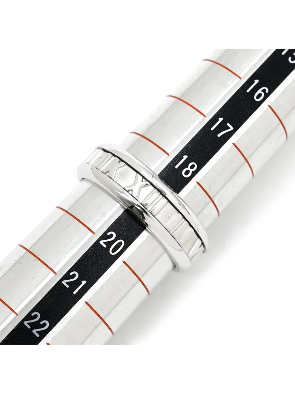 Tiffany & Co Ring Atlas White Gold T& 750 18k WG Roman Numeral